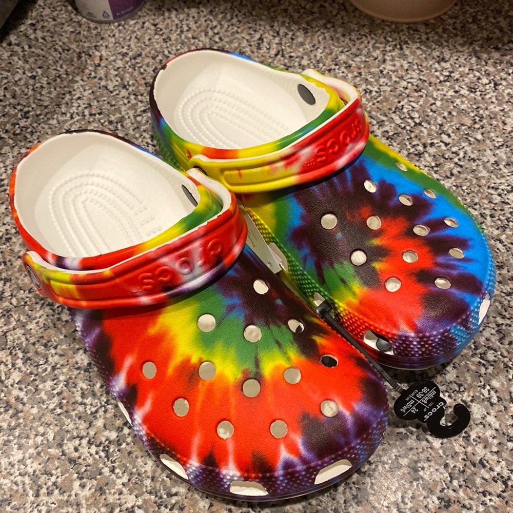 Brand New Crocs! 🌈